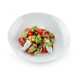 Салат с баклажанами и сырным кремом